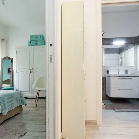 Appartement Vaticano Terrace: Brand New 2 Bedrooms 2 Bathrooms *